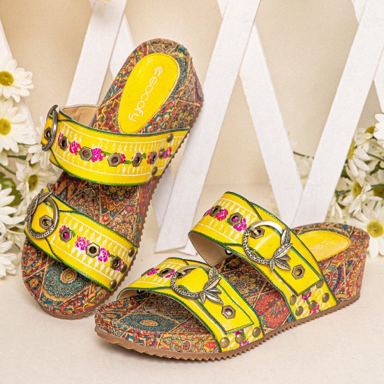 leather Hand Stitched Comfortable Breathable Perforated Buckle Wedge Sandals leather Hand Stitched Comfortable Breathable Perforated Buckle Wedge Sandals