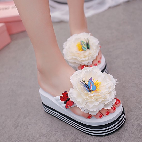 Women Flowers Butterfly Decor Clip Toe Beach Platform Slippers Women Flowers Butterfly Decor Clip Toe Beach Platform Slippers