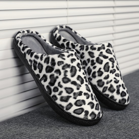 Men Leopard Cotton Warm Non Slip Wearable Sole Slip on Home Slipper Men Leopard Cotton Warm Non Slip Wearable Sole Slip on Home Slipper