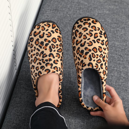 Men Leopard Cotton Warm Non Slip Wearable Sole Slip on Home Slipper Men Leopard Cotton Warm Non Slip Wearable Sole Slip on Home Slipper